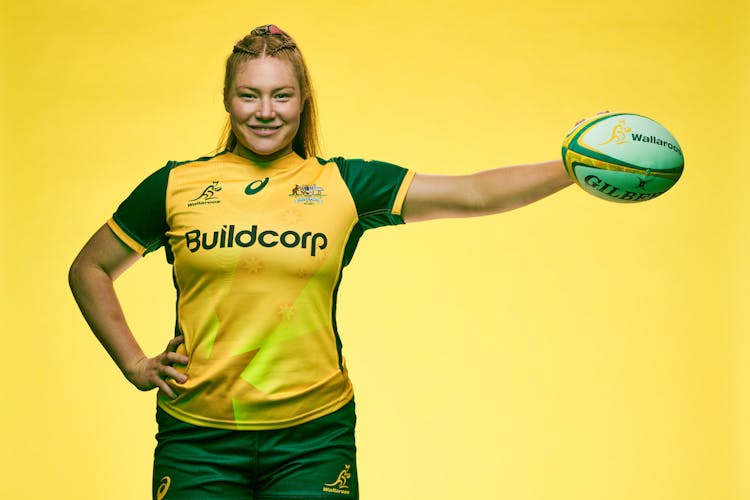 Wallaroos Grace Kemp is keen to see more First Nations girls pick up the game. Photo: Getty Images